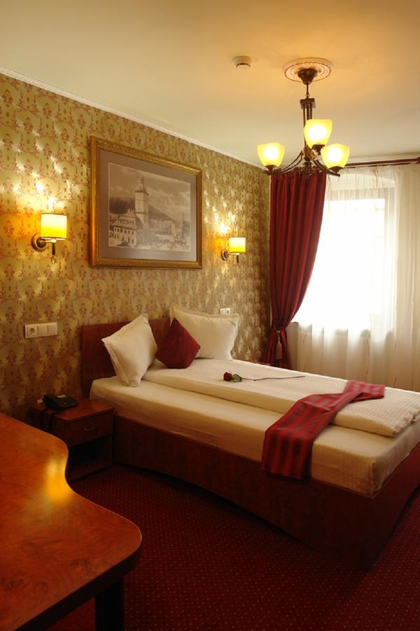 Hotel Natural 브라쇼브 객실 사진